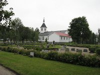 Björna kyrka och Löftets kapell, samt del av gamla kyrkogården.